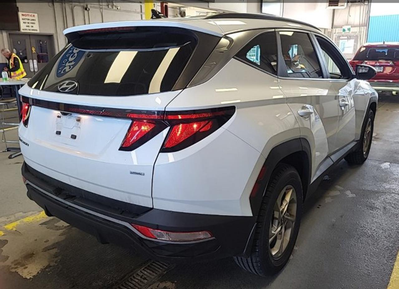 2023 Hyundai Tucson Preferred AWD | Heated Wheel + Seats | Adaptive Cruise | Remote Start | CarPlay + Android and More ! Photo