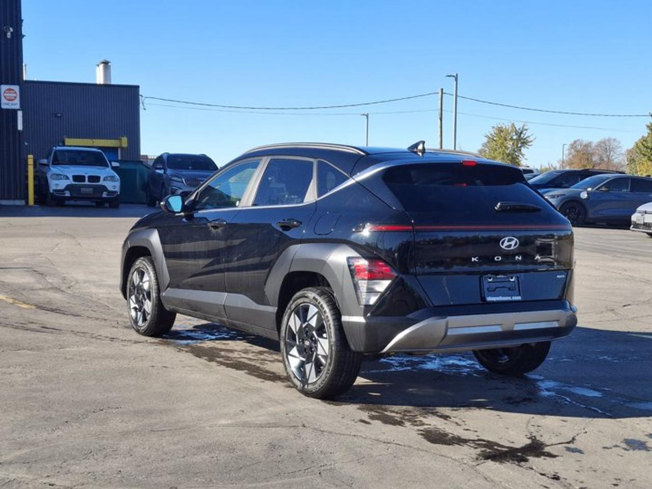 2025 Hyundai KONA Preferred Trend AWD | Leather | Sunroof | Heated Seats + Steering | Remote Start | and More ! Photo2