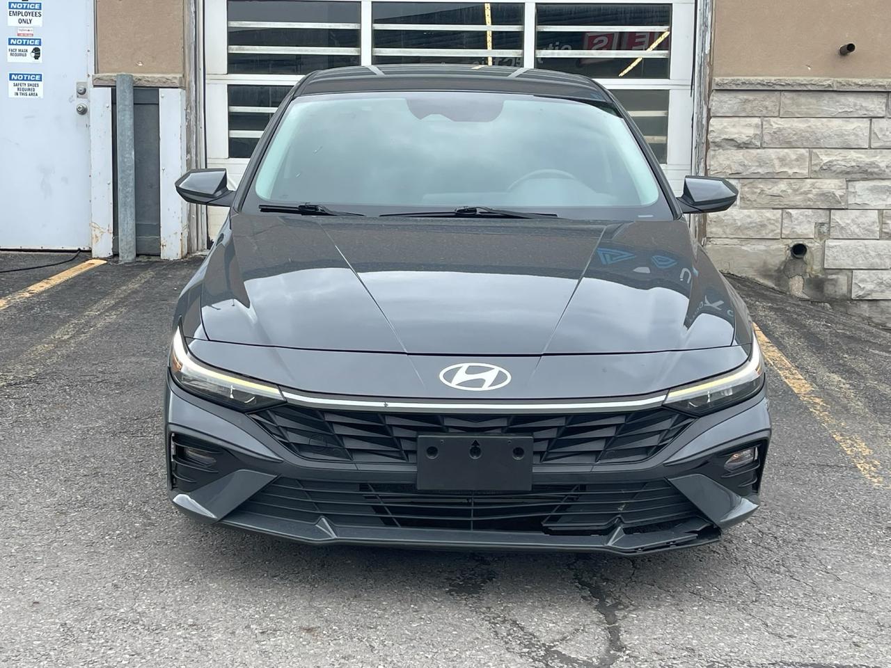 2024 Hyundai Elantra Preferred| NO CLAIMS | CLEAN CARFAX| Photo
