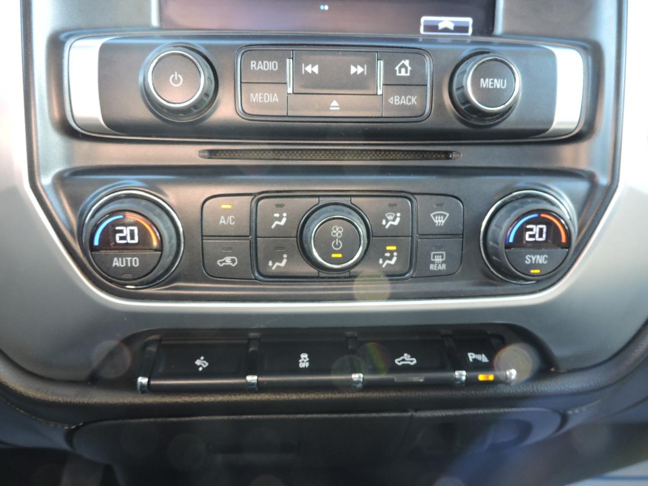 2017 GMC Sierra 1500 SLE 5.3L 4X4 1-Owner 6-Seater Only 128000 KMS Photo