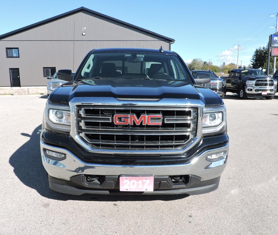 2017 GMC Sierra 1500 SLE 5.3L 4X4 1-Owner 6-Seater Only 128000 KMS Photo5
