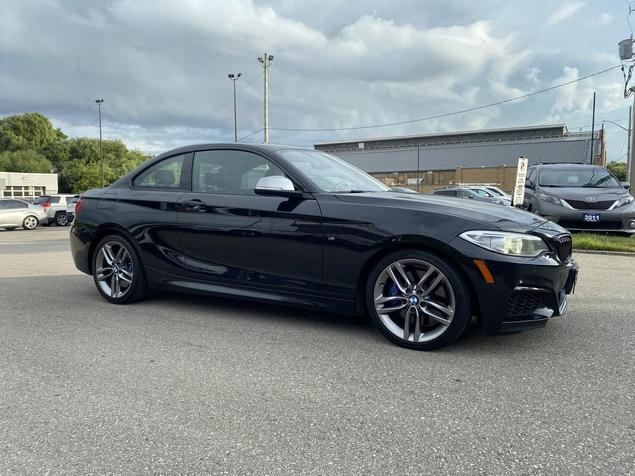2015 BMW 2 Series M235i xDRIVE COUPE - Photo #4