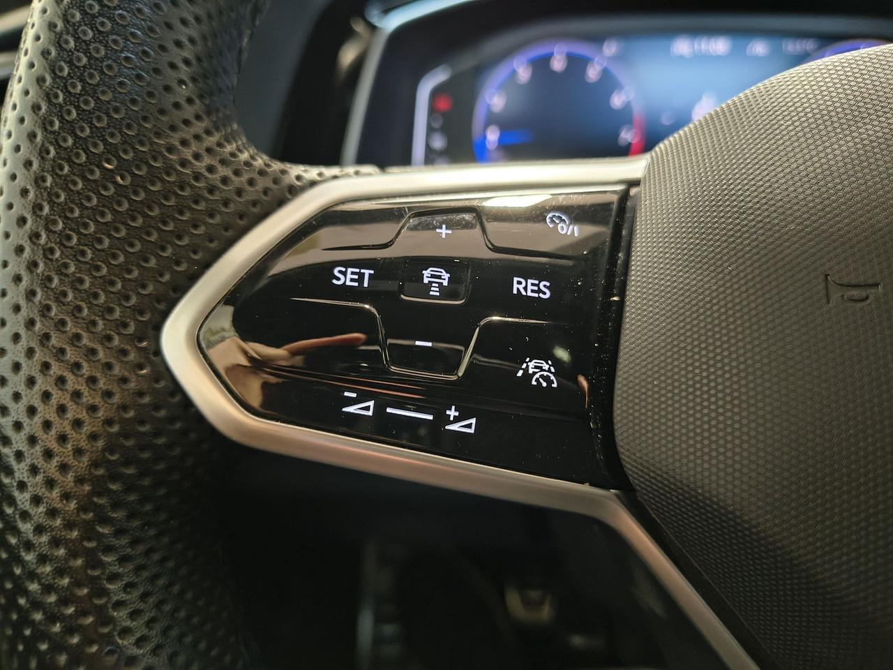 2023 Volkswagen Jetta GLI  Photo0