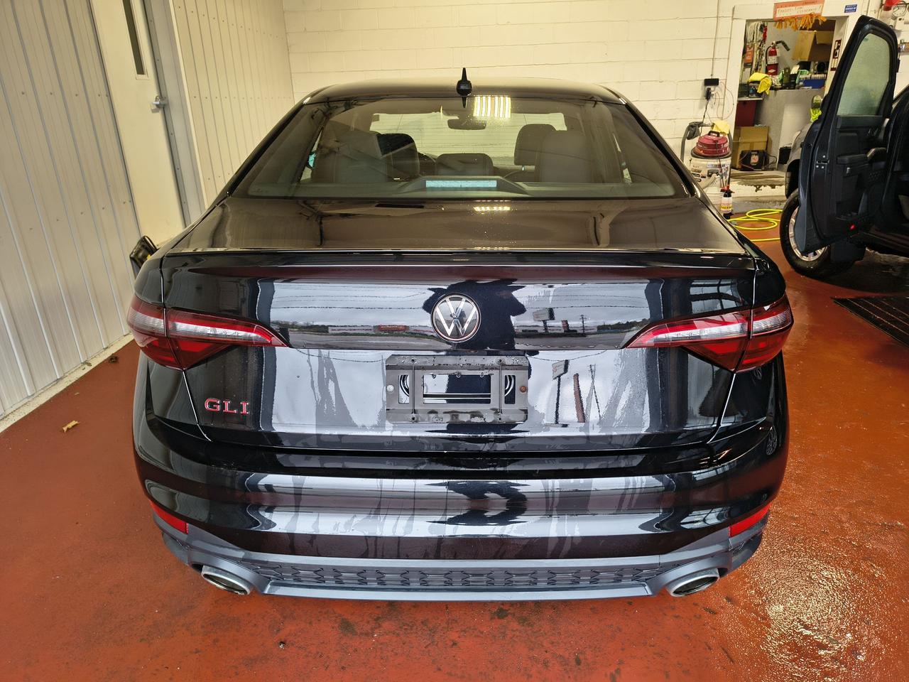 2023 Volkswagen Jetta GLI  Photo0