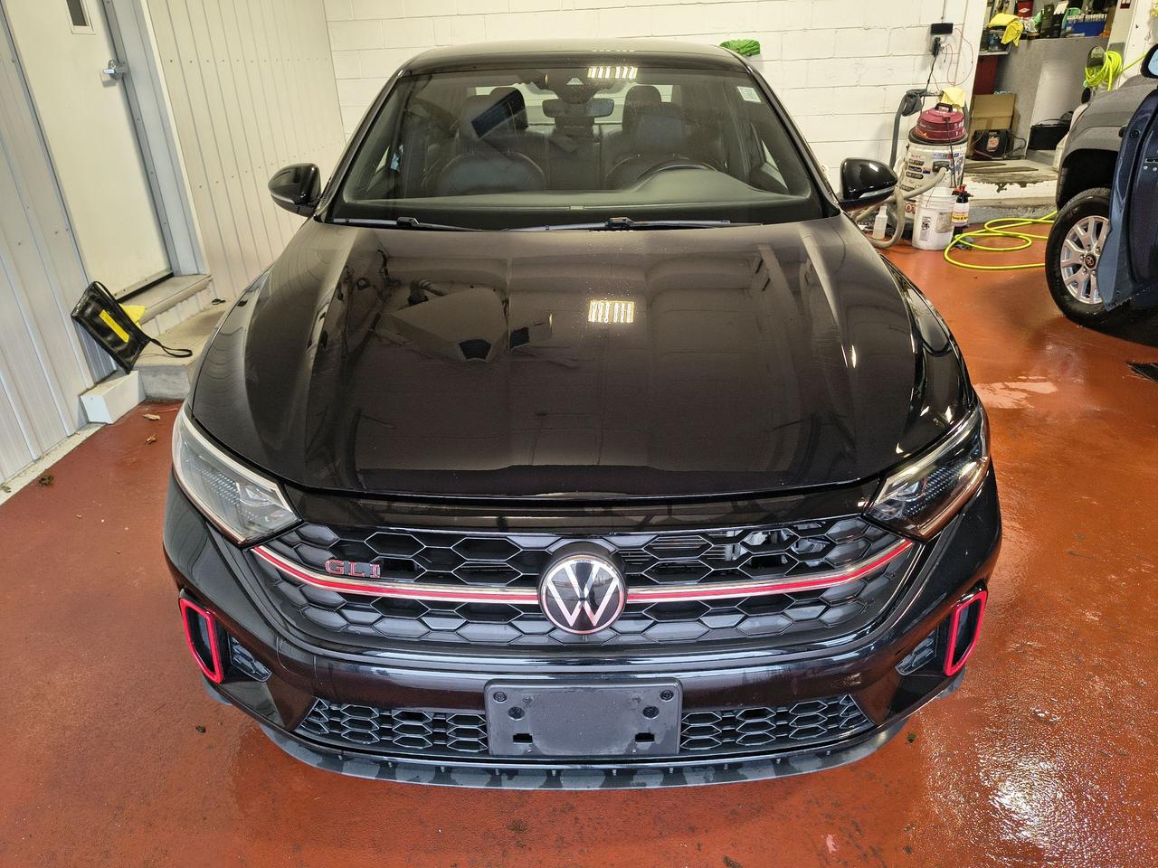 2023 Volkswagen Jetta GLI  Photo0