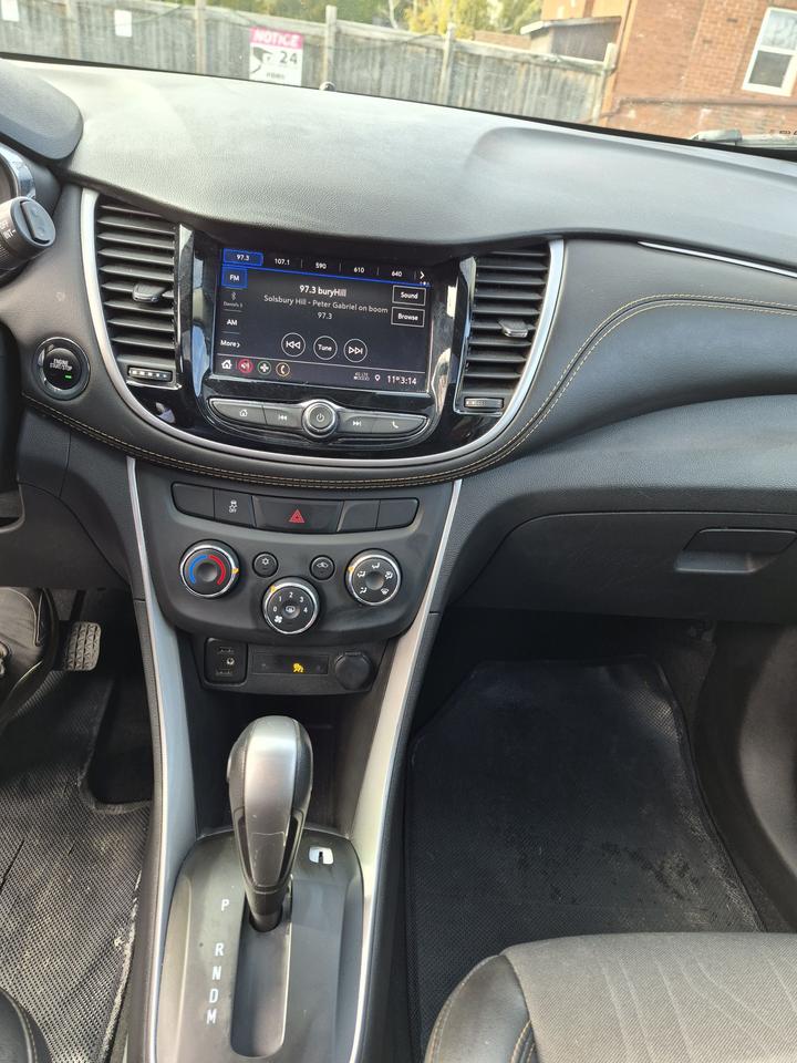 2020 Chevrolet Trax Fwd 4dr Lt Photo