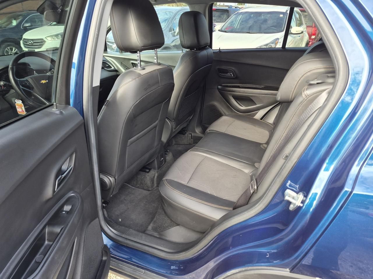 2020 Chevrolet Trax Fwd 4dr Lt Photo