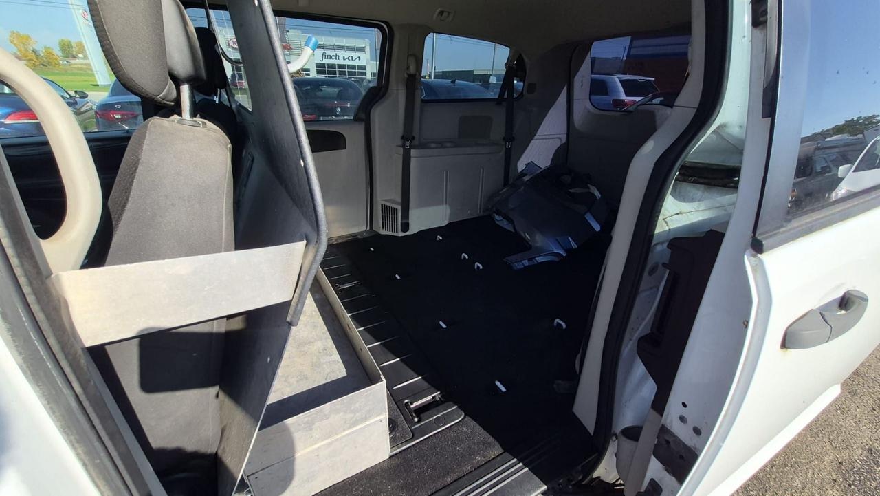 2019 Dodge Grand Caravan CVP, CARGO VAN, NO ACCIDENT, ROOF RACK, CERTIFIED Photo