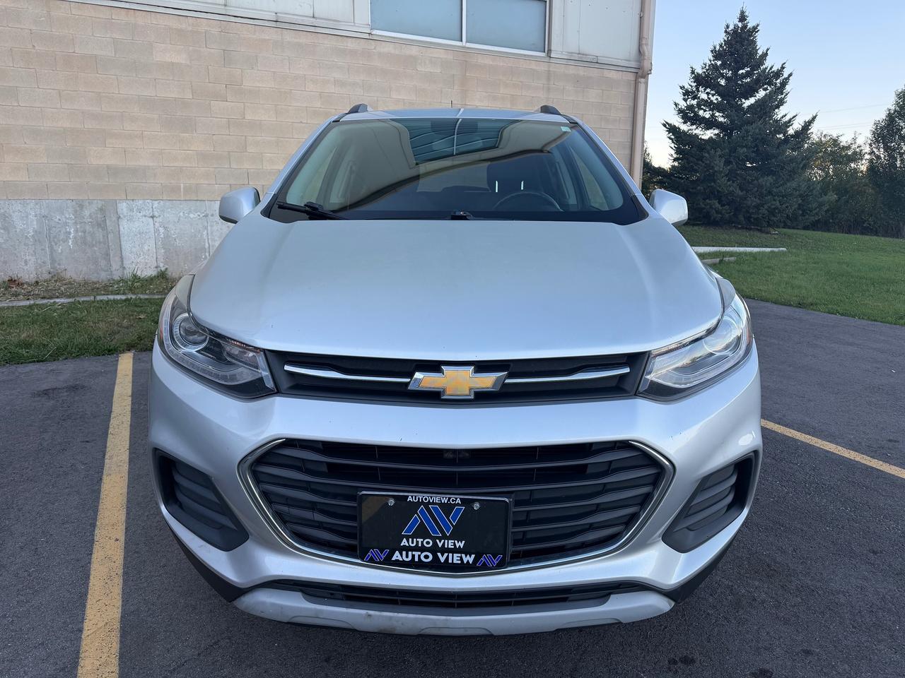 2018 Chevrolet Trax AWD 4dr LT *CLEAN CARFAX* Photo1