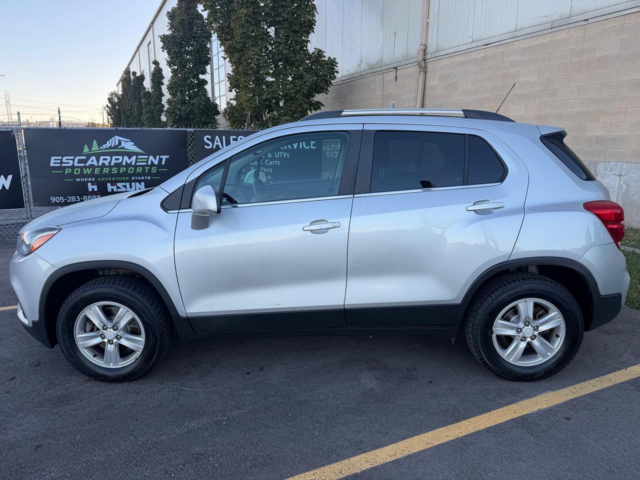 2018 Chevrolet Trax AWD 4dr LT *CLEAN CARFAX* Photo