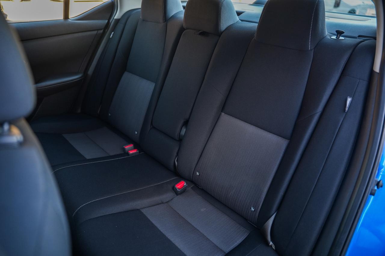 2021 Nissan Sentra SV Photo