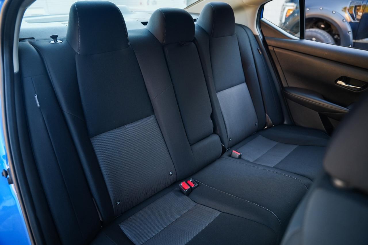 2021 Nissan Sentra SV Photo