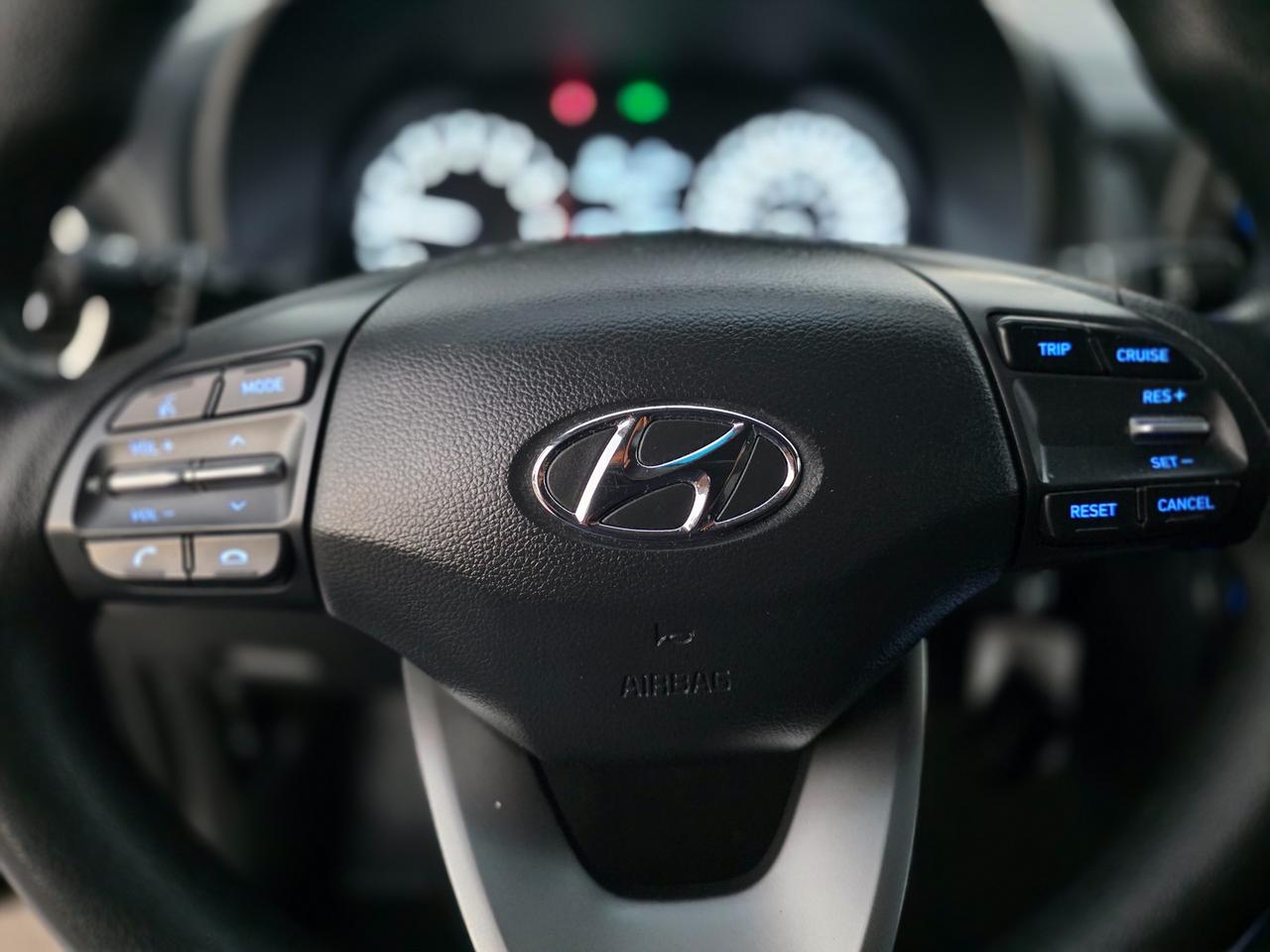 2019 Hyundai KONA Turbo Photo