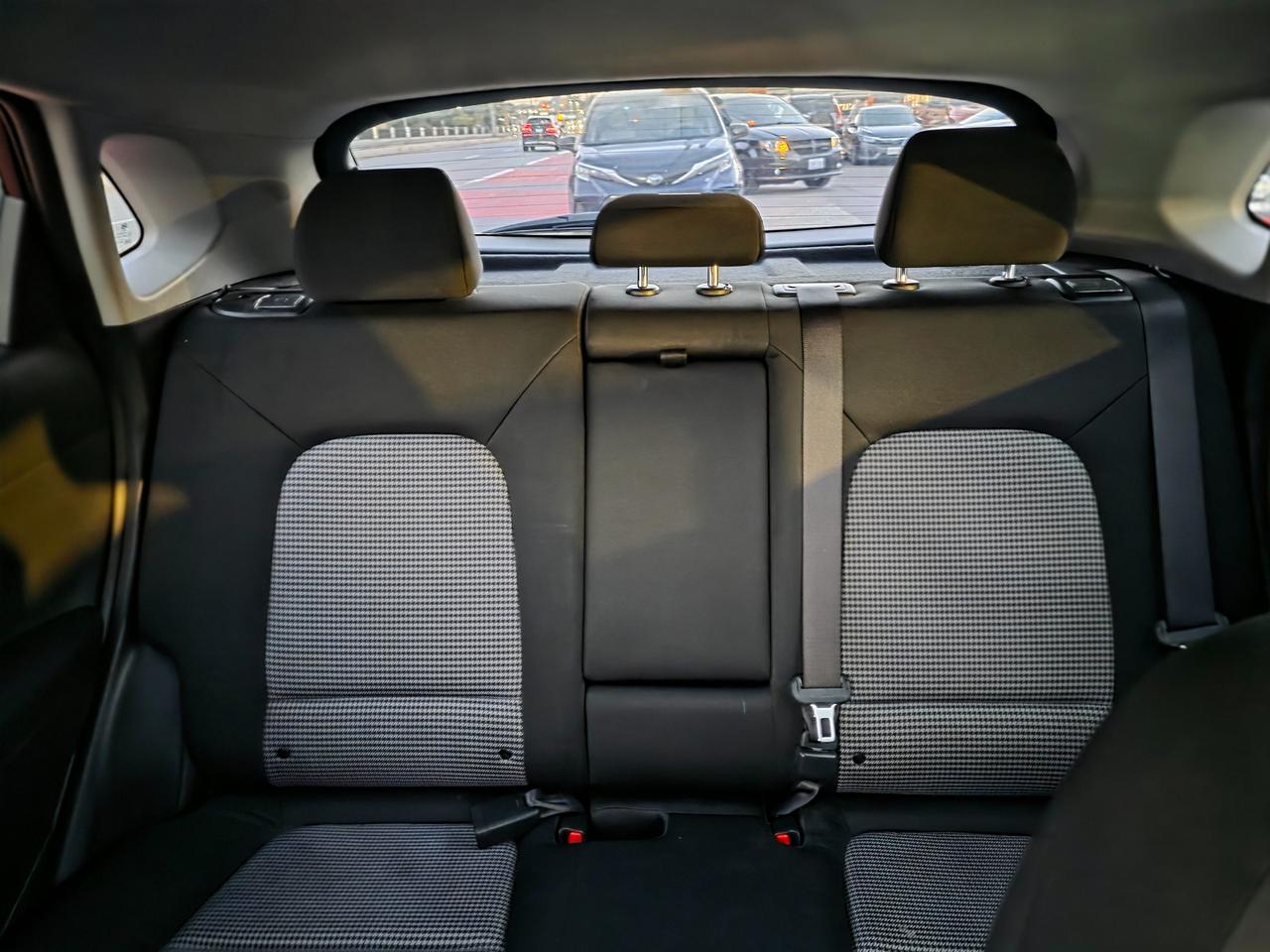 2019 Hyundai KONA Turbo Photo