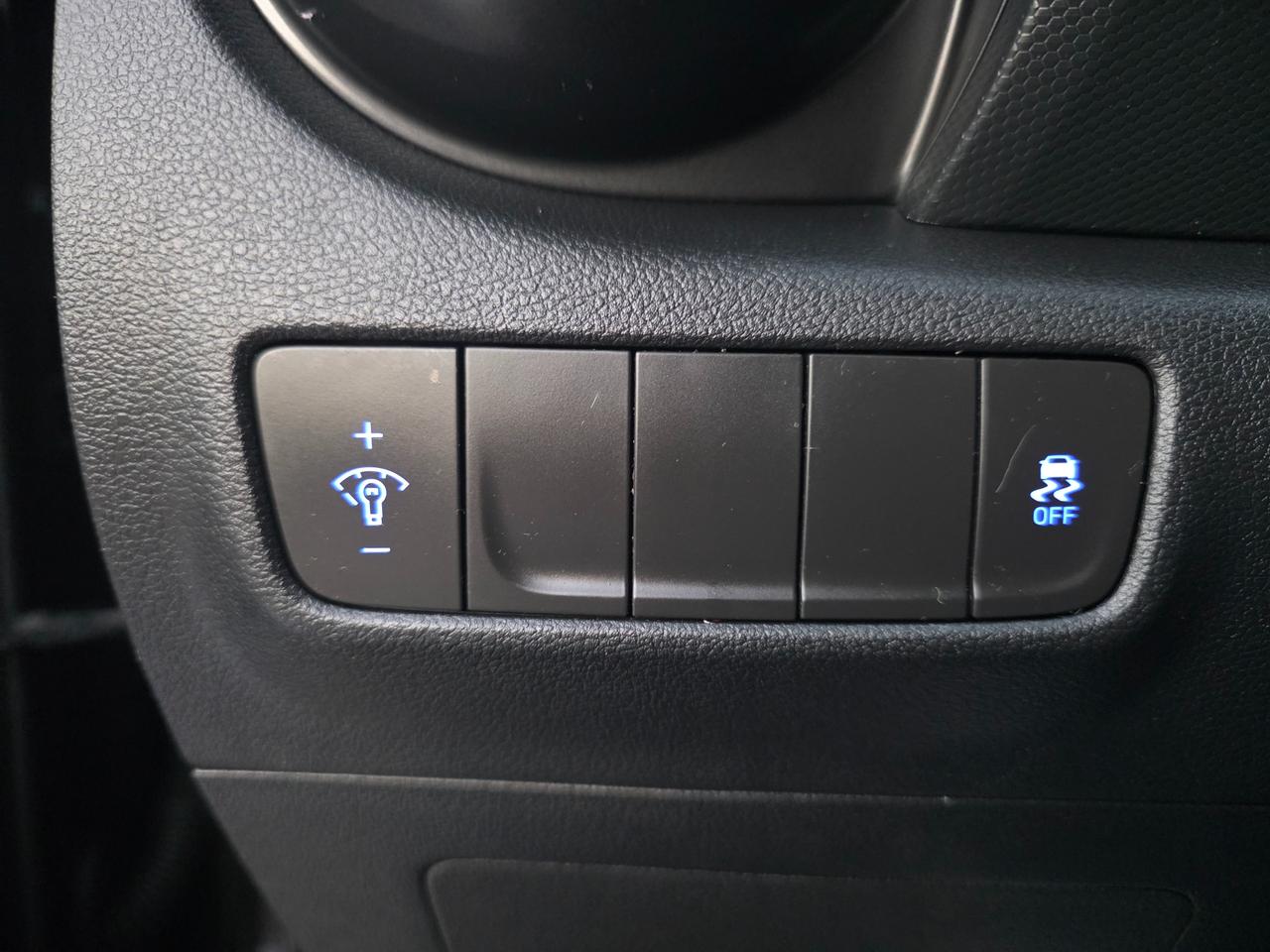 2019 Hyundai KONA Turbo Photo