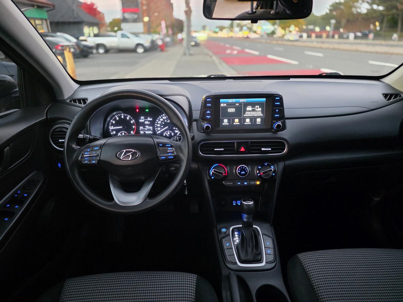 2019 Hyundai KONA Turbo Photo