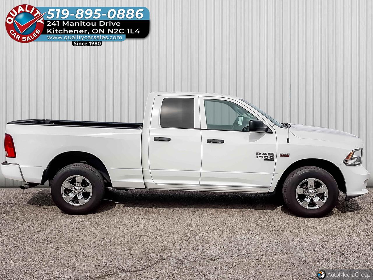 2020 RAM 1500 Classic Express Quad Cab 4x4 Photo5