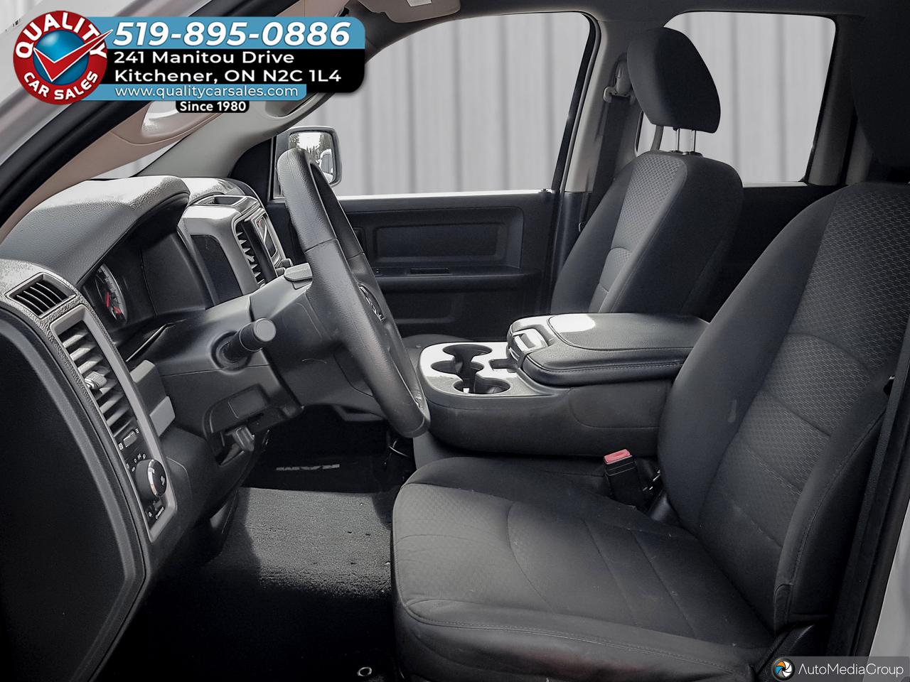 2020 RAM 1500 Classic Express Quad Cab 4x4 Photo