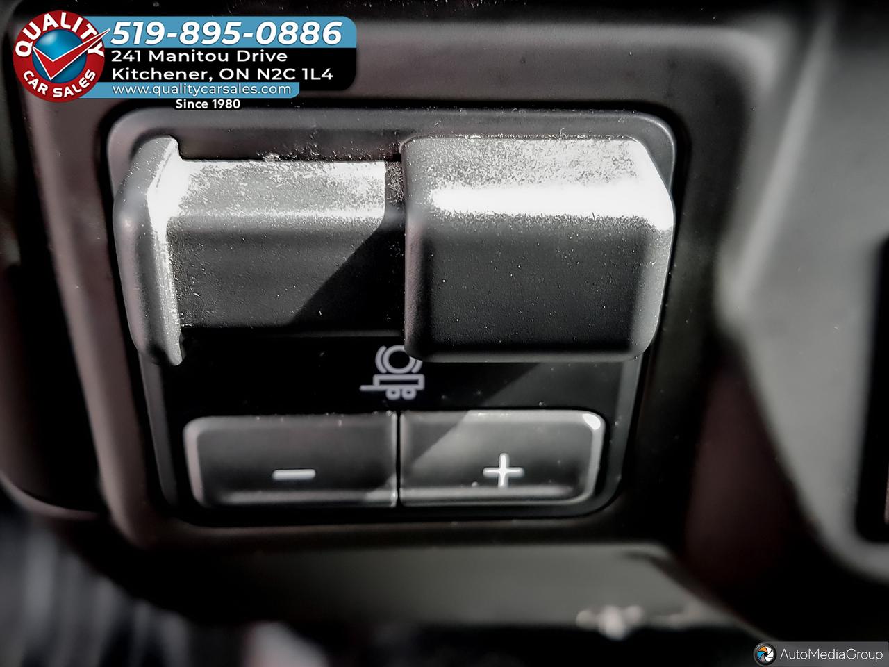 2024 GMC Sierra 1500 Regular Cab 8' Long Box Photo