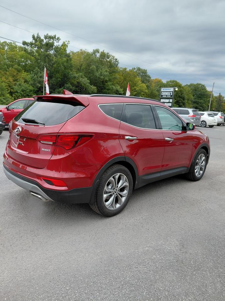 2020 Hyundai Santa Fe ESSENTIAL Photo