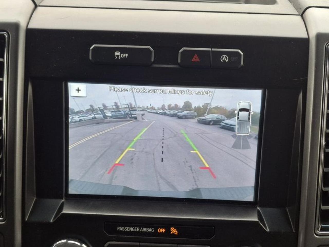 2018 Ford F-150 XLT Crew 4X4 | 5.0L V8 | 301A | XTR | Power Seat | CarPlay + Android | Rear Camera | and More ! Photo