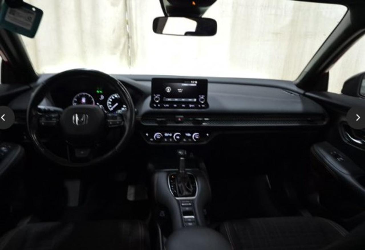 2023 Honda HR-V Sport AWD | Sunroof | Heated Seats + Steering | Adaptive Cruise | Remote Start | Blind Spot & More ! Photo2