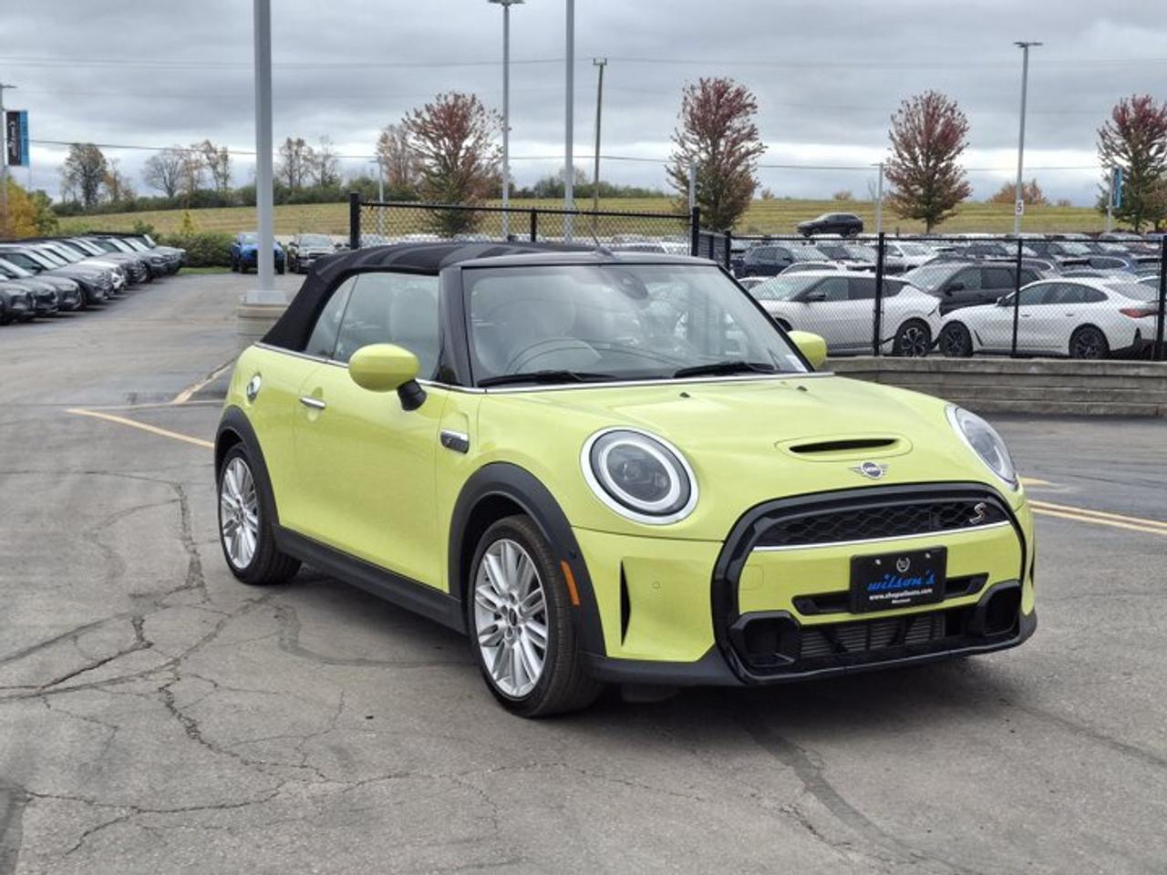 2024 MINI Cooper Convertible Cooper S Convertible | Navi | Heads Up Display | Leather | Heated Seats + Steering | and More ! Photo