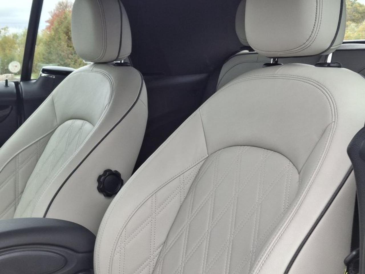 2024 MINI Cooper Convertible Cooper S Convertible | Navi | Heads Up Display | Leather | Heated Seats + Steering | and More ! Photo