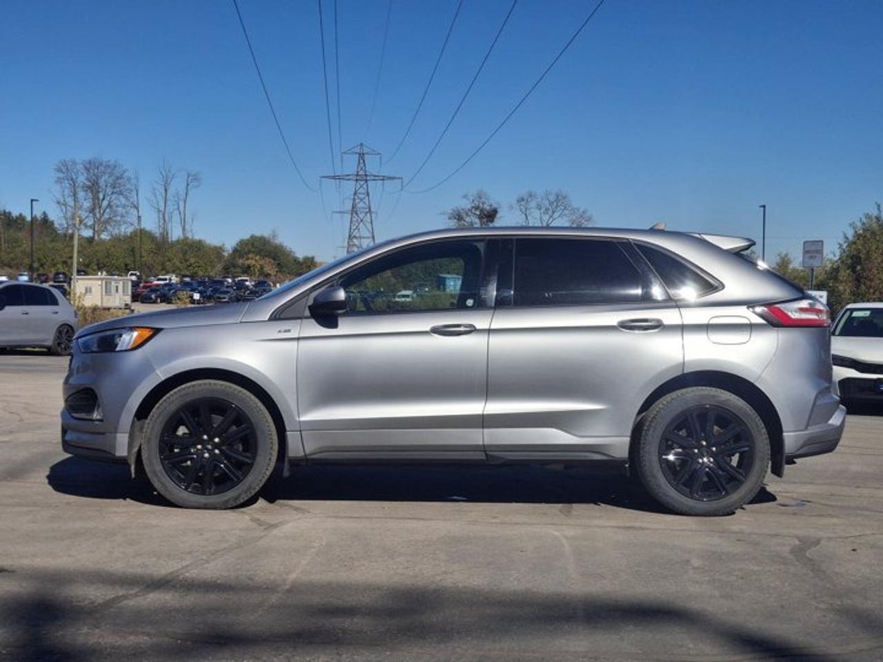 2023 Ford Edge ST Line AWD | Split Leather | Heated Seats + Steering | Trailer Tow Pkg | Remote Start | and More ! Photo5