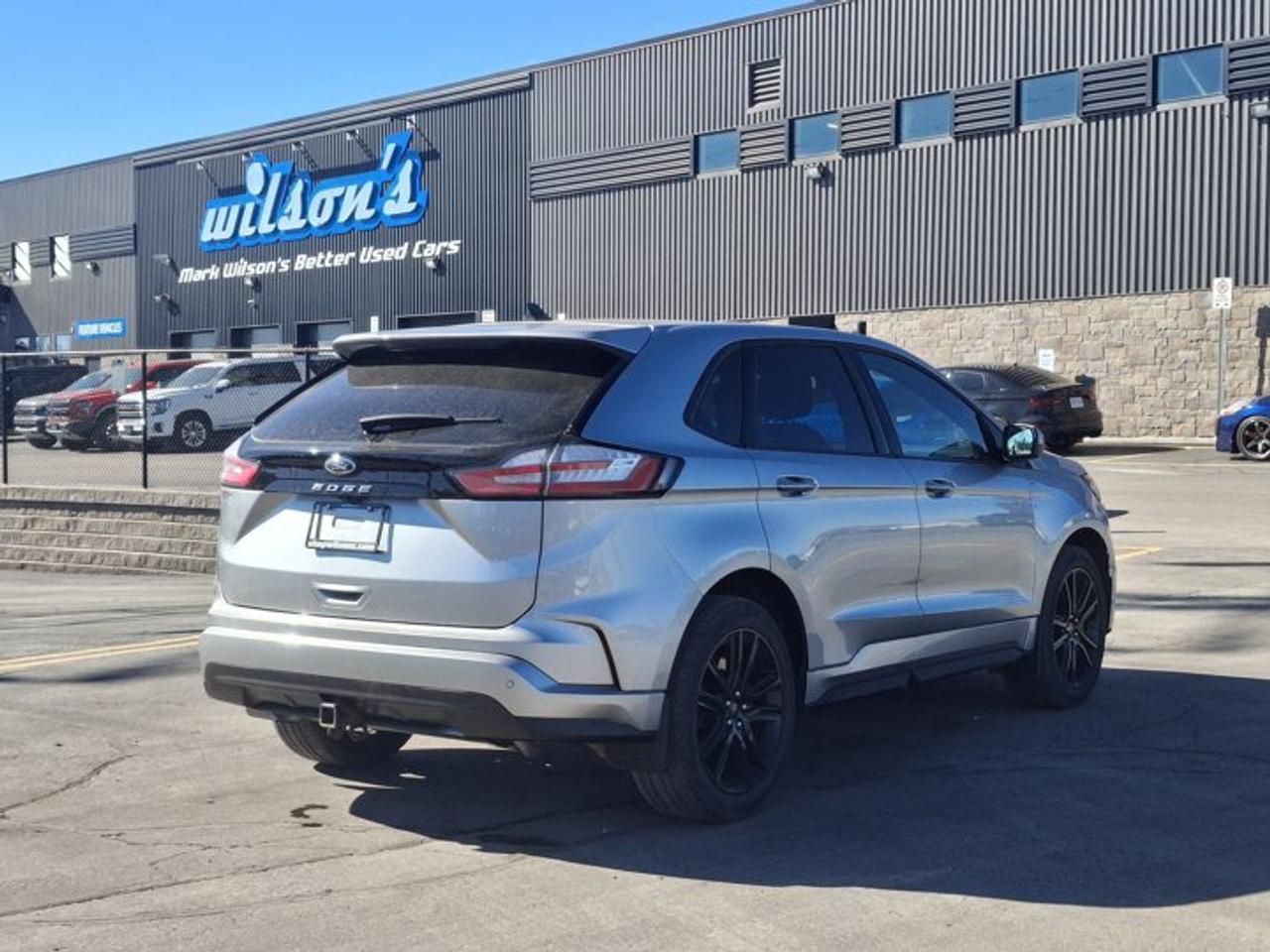 2023 Ford Edge ST Line AWD | Split Leather | Heated Seats + Steering | Trailer Tow Pkg | Remote Start | and More ! Photo