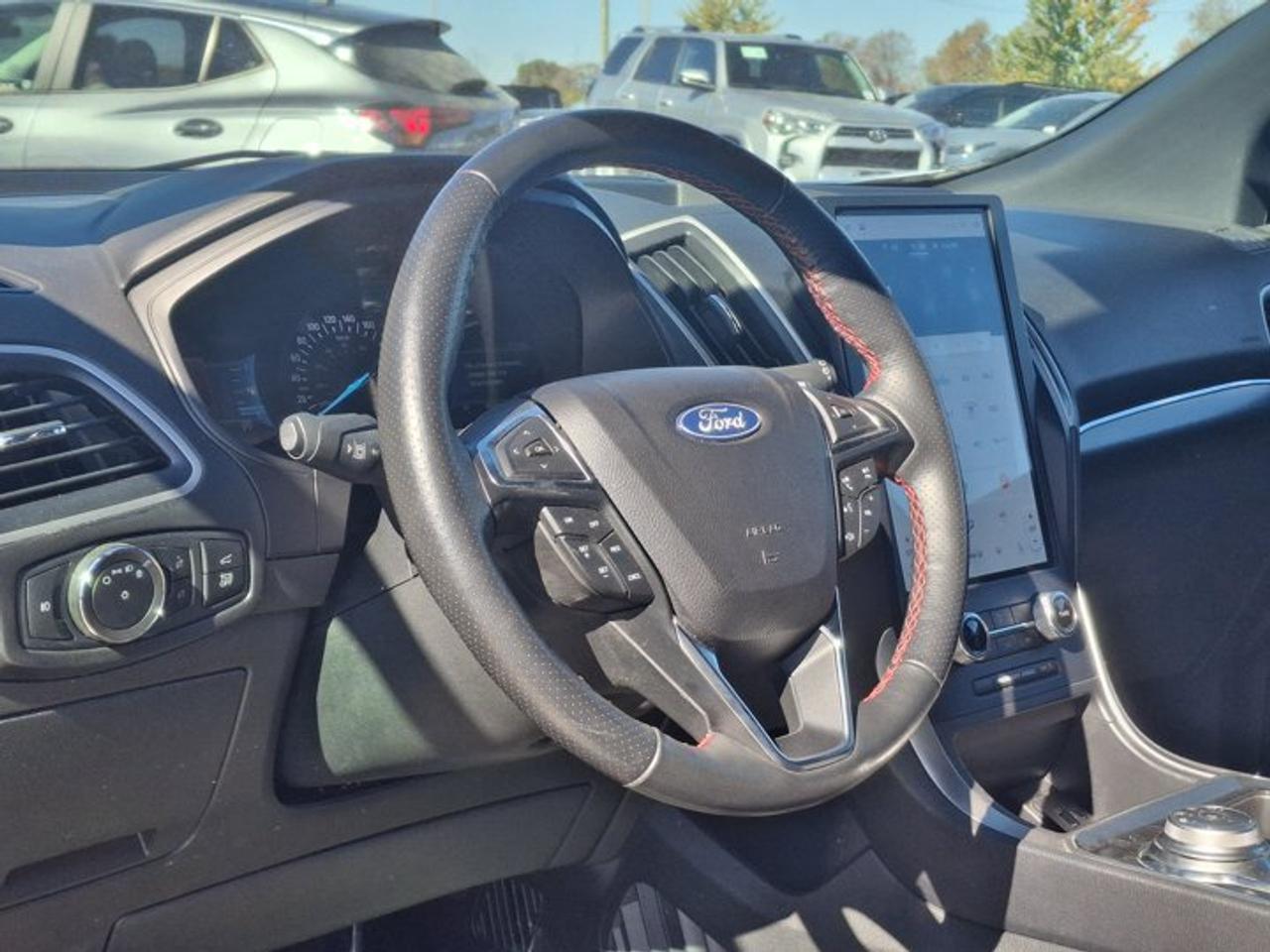 2023 Ford Edge ST Line AWD | Split Leather | Heated Seats + Steering | Trailer Tow Pkg | Remote Start | and More ! Photo