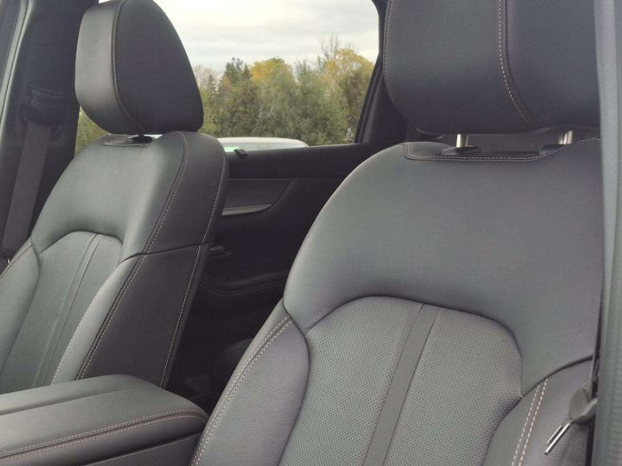 2024 Mazda CX-90 MHEV GT MHEV AWD | Nav | Leather | Sunroof | Heated Seats + Steering | Power Liftgate | Bose Audio & More Photo