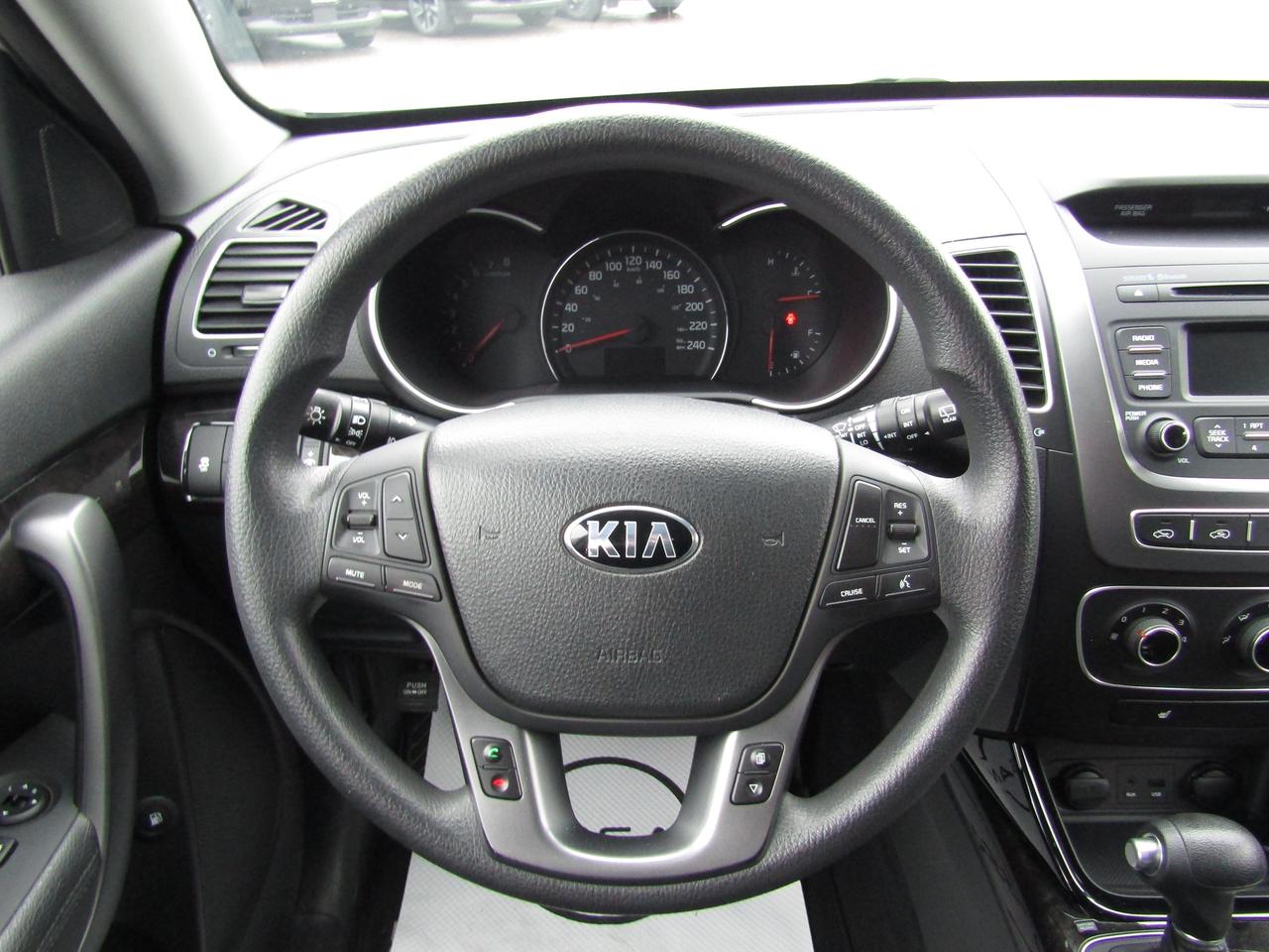 2014 Kia Sorento LX Photo