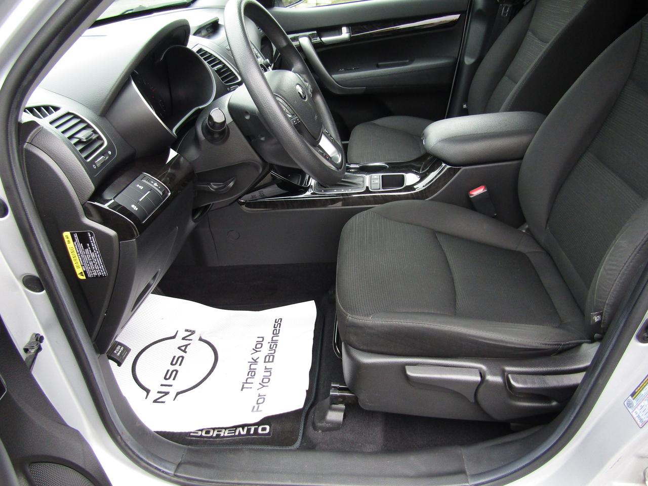 2014 Kia Sorento LX Photo