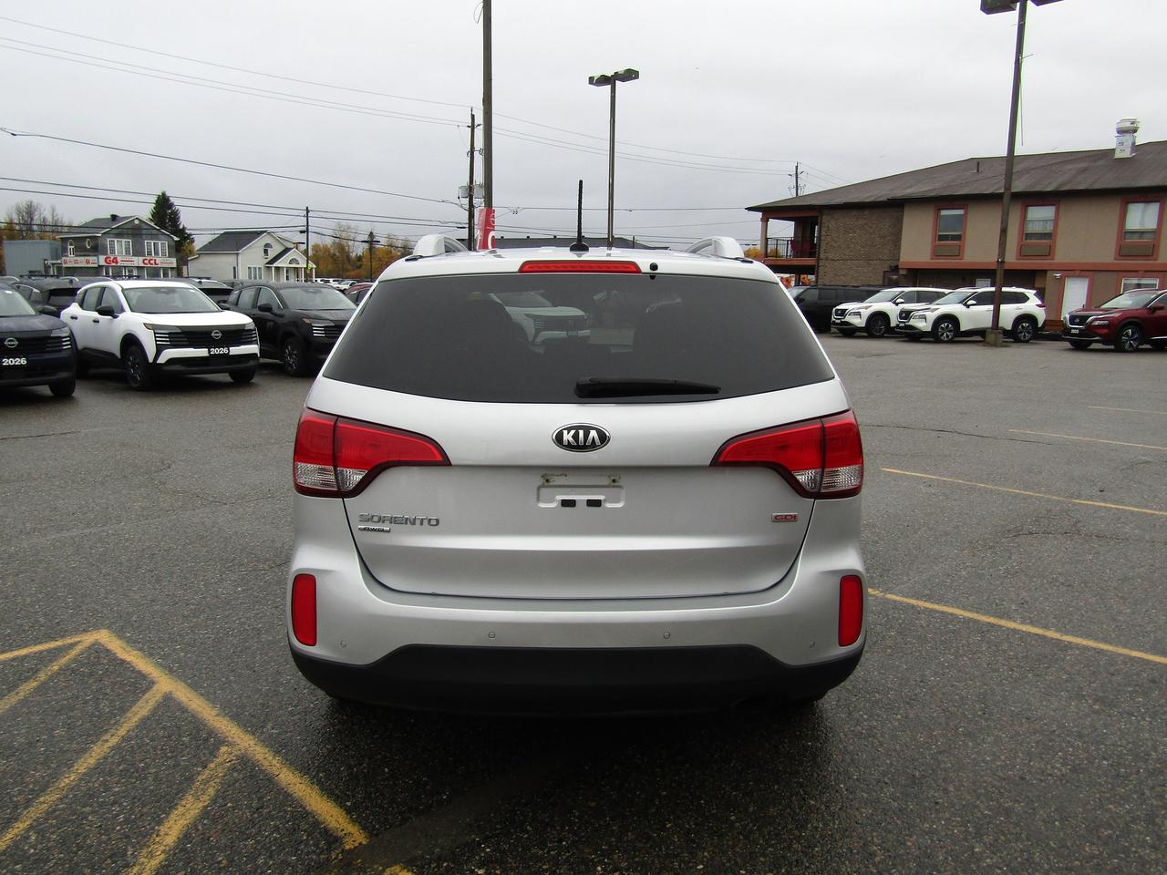 2014 Kia Sorento LX Photo