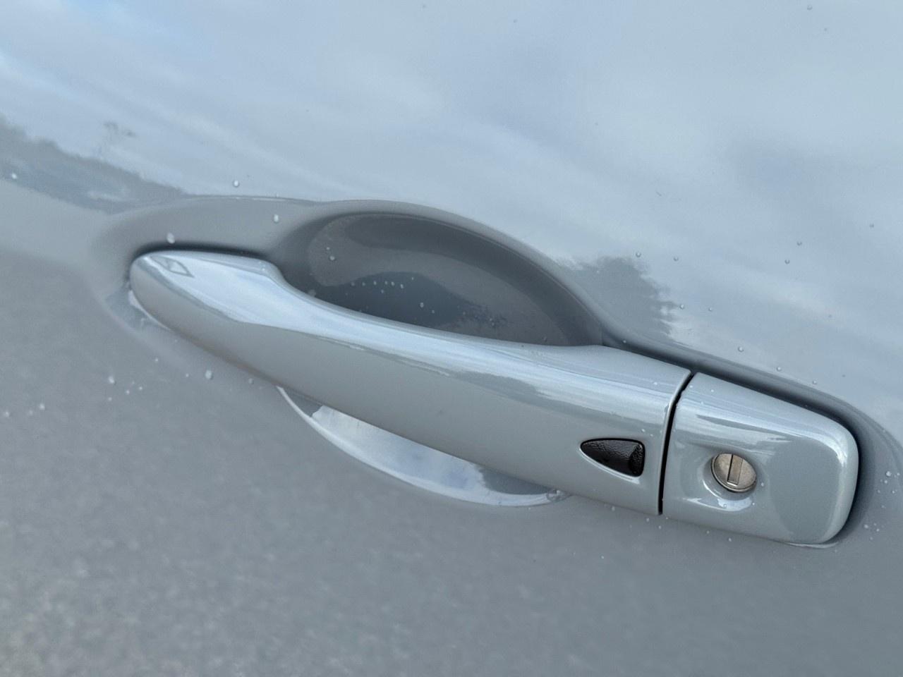 2024 Nissan Kicks SV FWD Photo