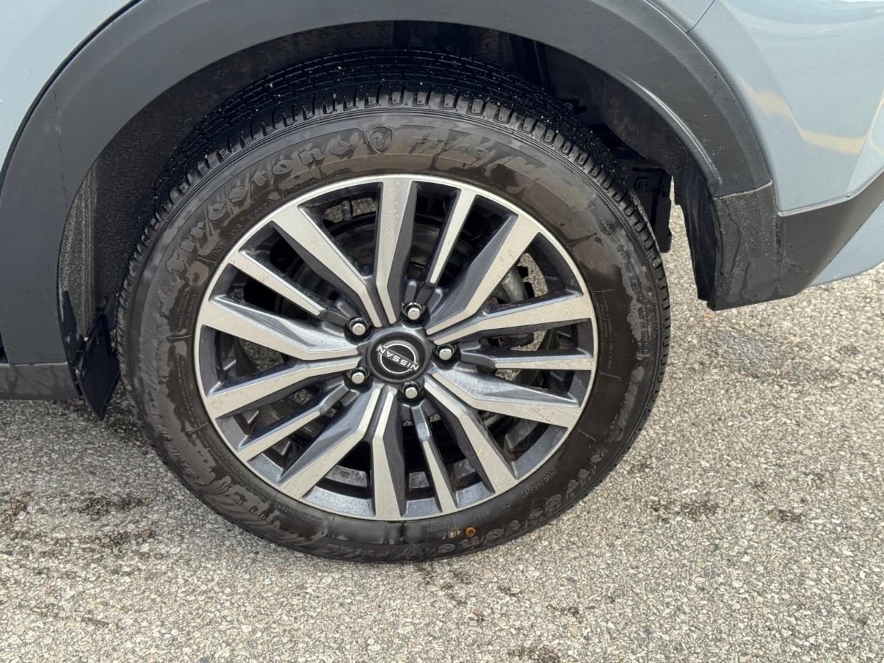 2024 Nissan Kicks SV FWD Photo