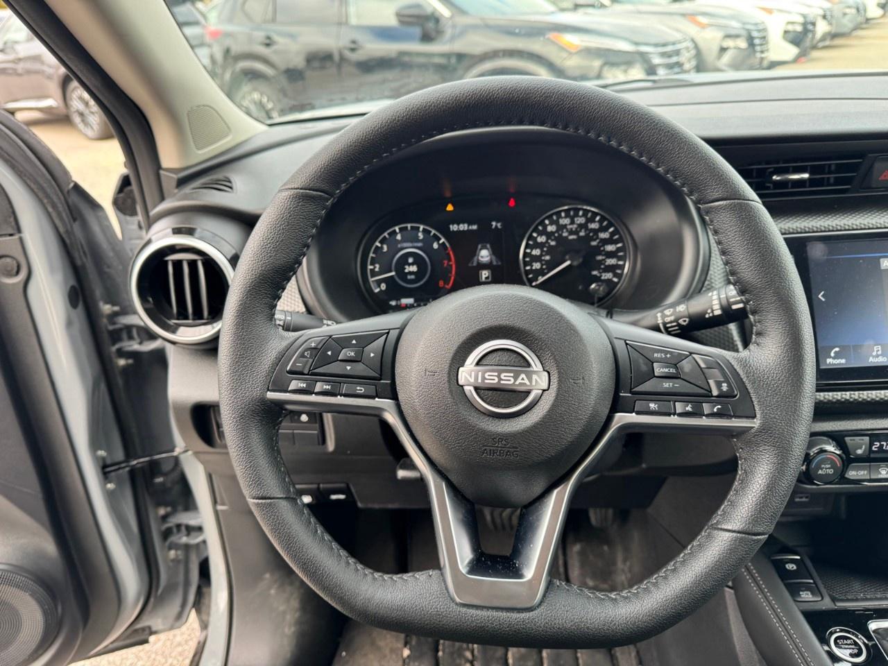 2024 Nissan Kicks SV FWD Photo