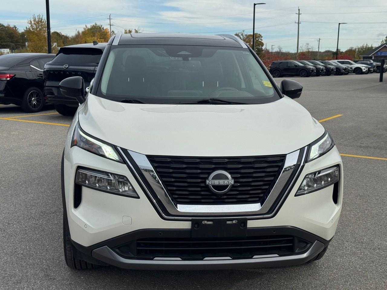 2023 Nissan Rogue AWD SL Photo