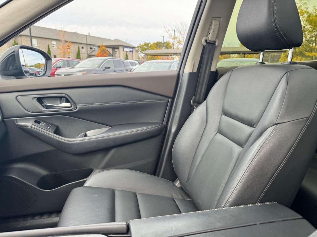 2023 Nissan Rogue AWD SL Photo