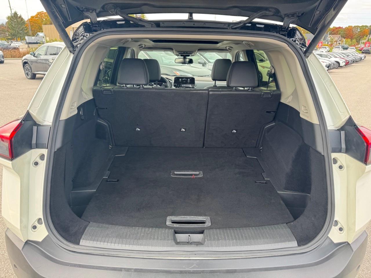 2023 Nissan Rogue AWD SL Photo