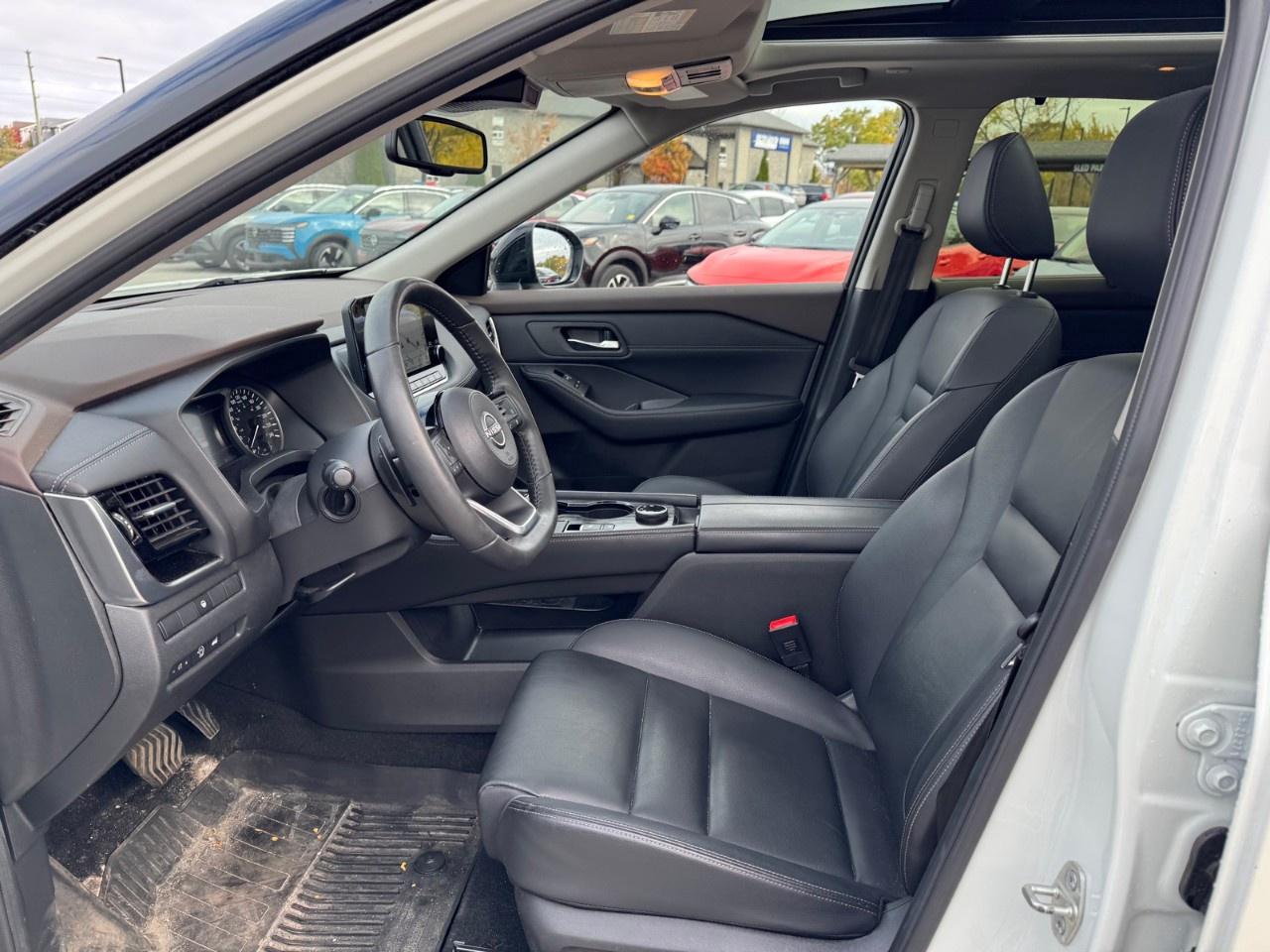 2023 Nissan Rogue AWD SL Photo