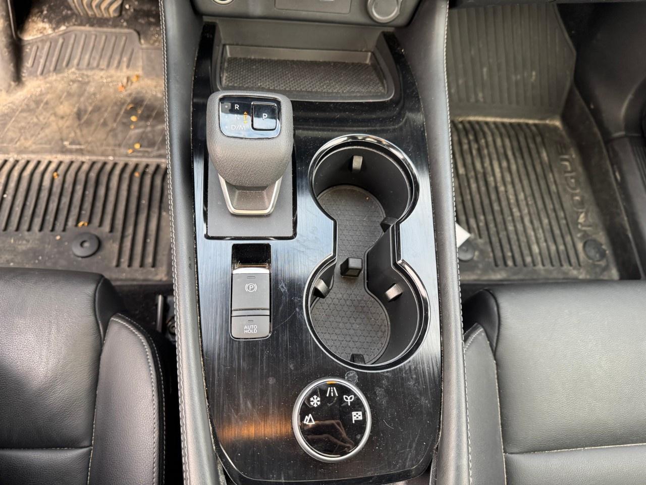 2023 Nissan Rogue AWD SL Photo
