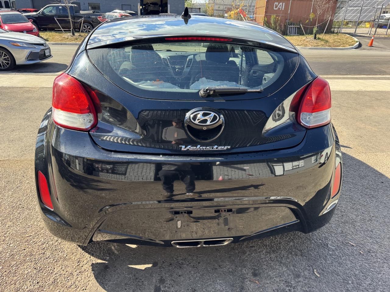 2012 Hyundai Veloster 2.0 Photo4
