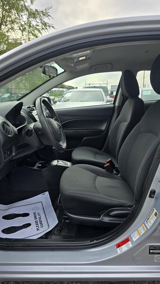 2017 Mitsubishi Mirage G4 ES Photo