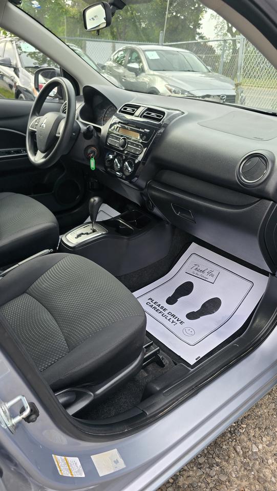 2017 Mitsubishi Mirage G4 ES Photo