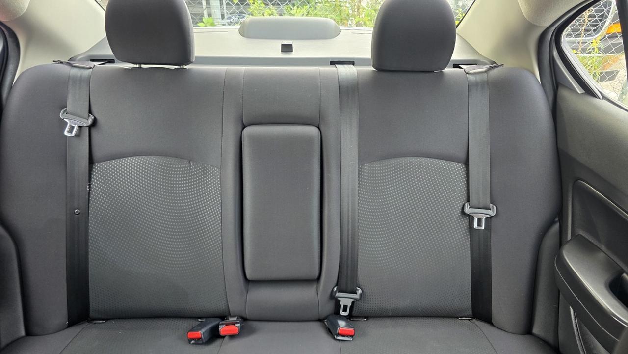 2017 Mitsubishi Mirage G4 ES Photo