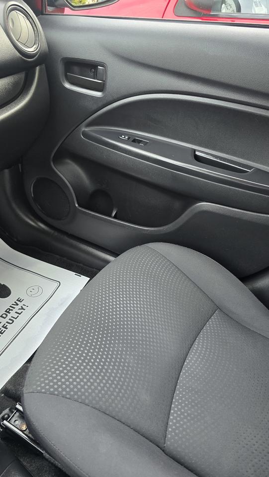 2017 Mitsubishi Mirage G4 ES Photo