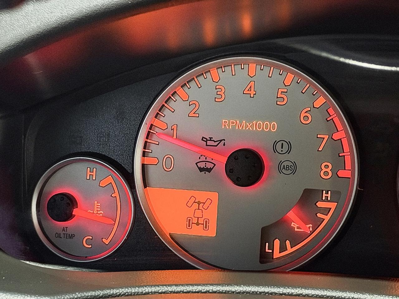 2011 Nissan Xterra PRO-4X 4X4 6-SPEED MANUAL Photo