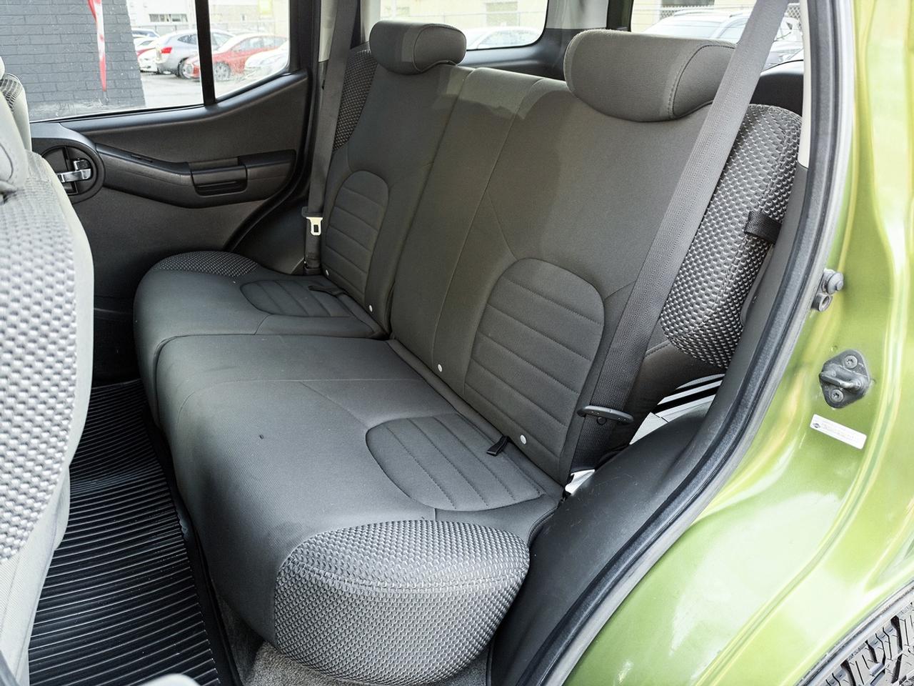 2011 Nissan Xterra PRO-4X 4X4 6-SPEED MANUAL Photo